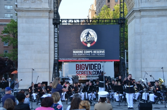 2017 Marine Corps Band - Washington Square